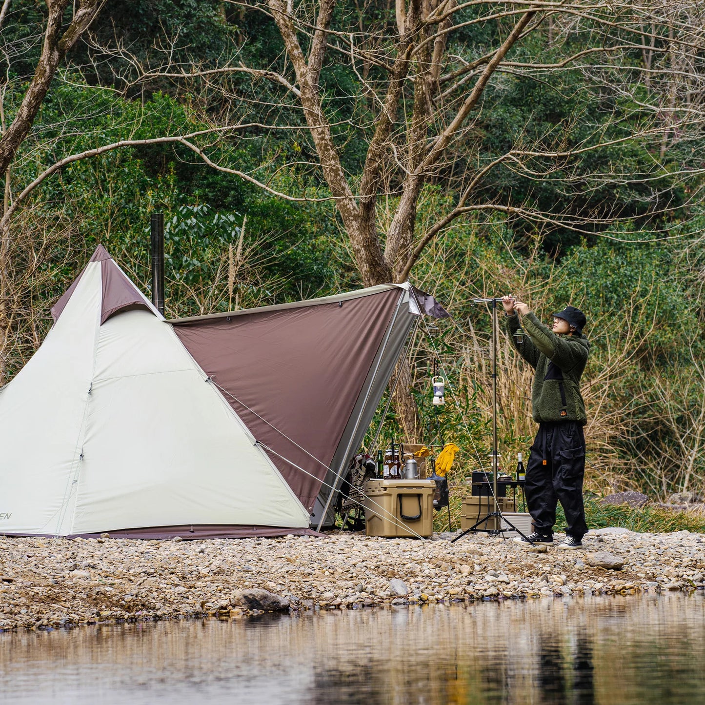 Pro Gear Sporting Goods Mobi Garden Forest Tower Tent